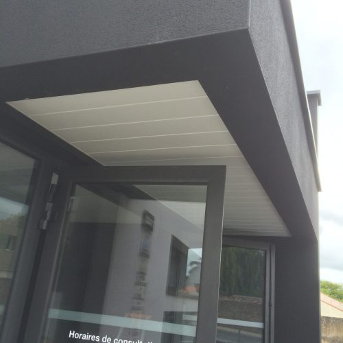 Hall d'entrée avec Sous face Lambris PVC